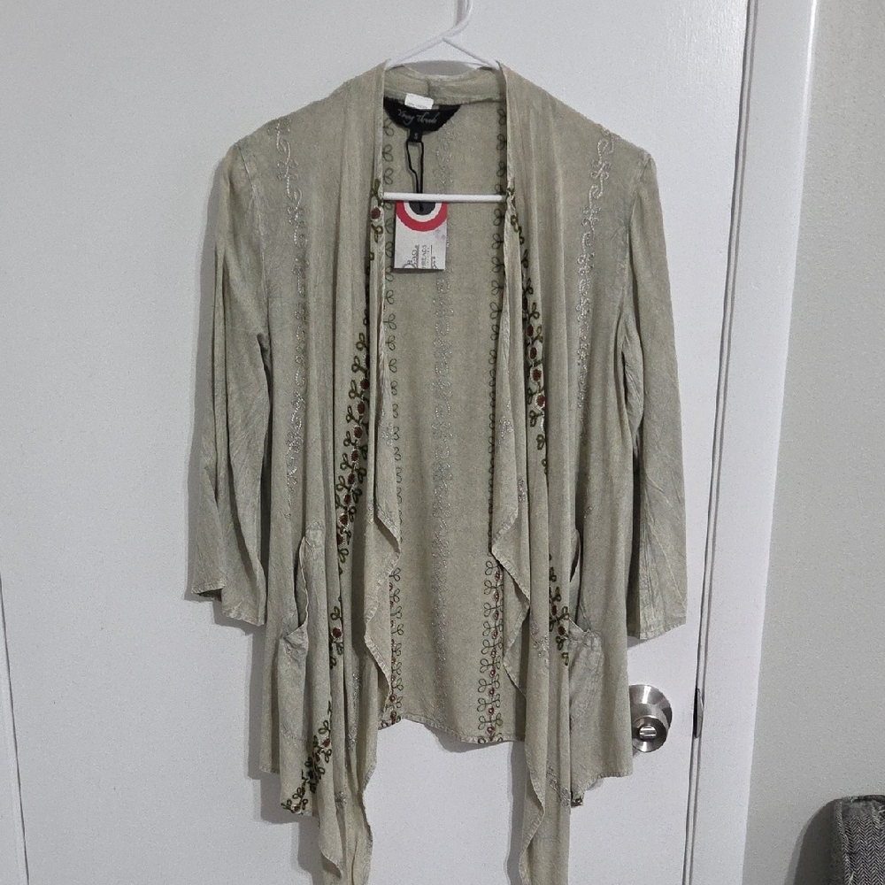 Elegant Women's Beige Cardigan